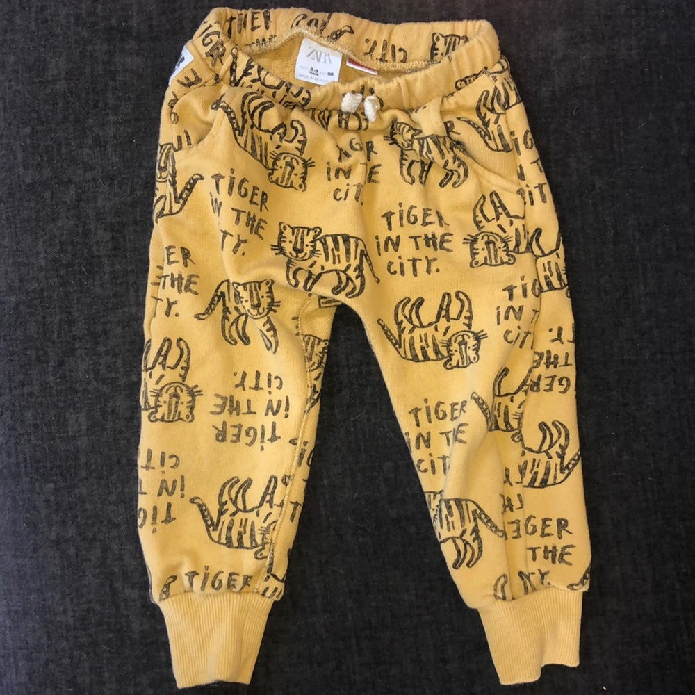 Zara tiger jogger pant